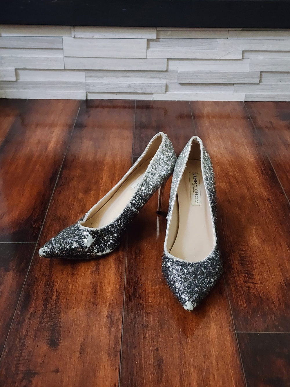 Jimmy Choo Black & Silver Glitter Pointed-Toe Pumps – EU 39